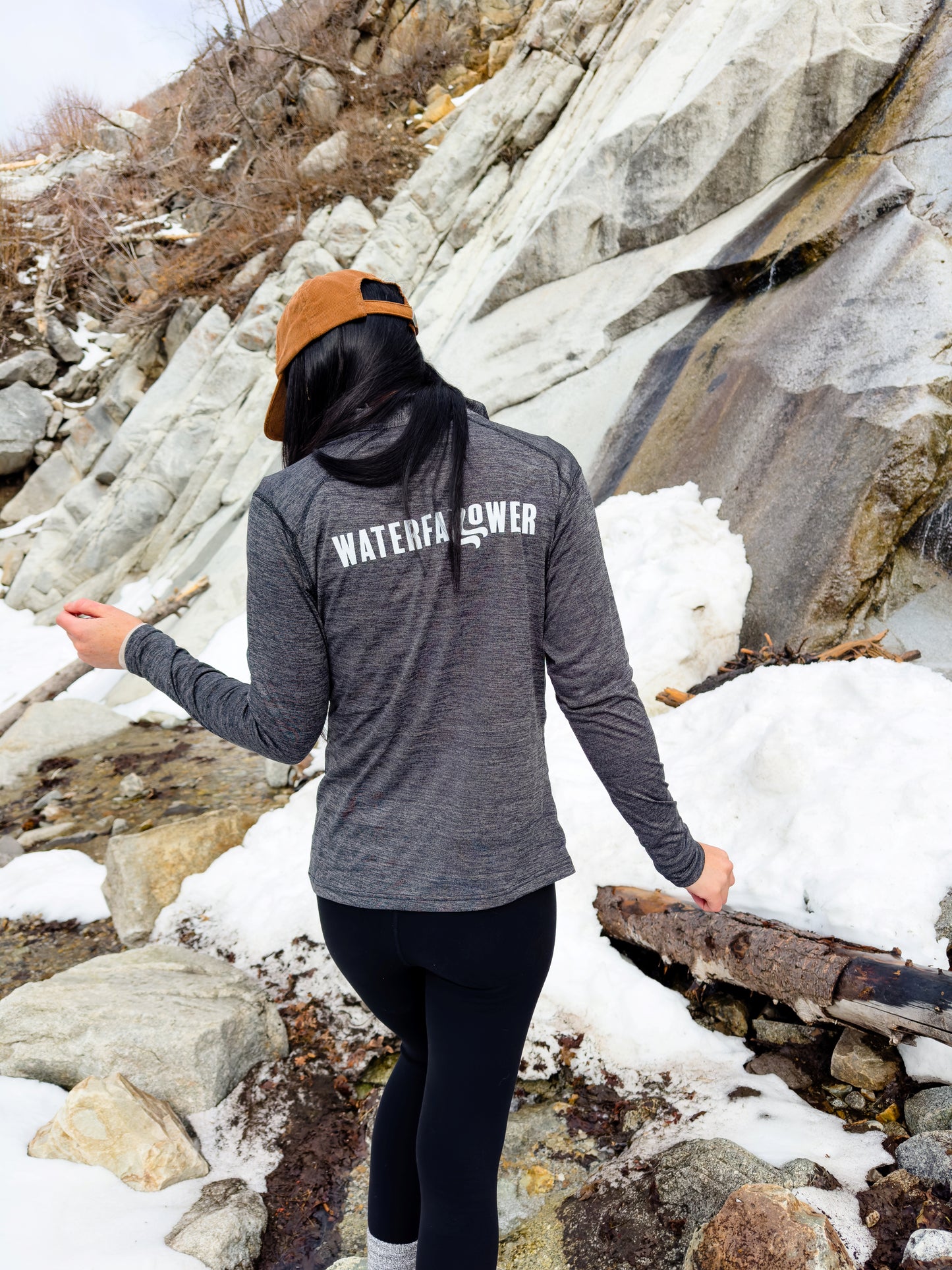 Waterfallower Quarter Zip