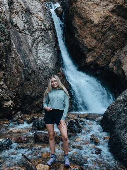 Embroidered Waterfallower Cropped Hoodie