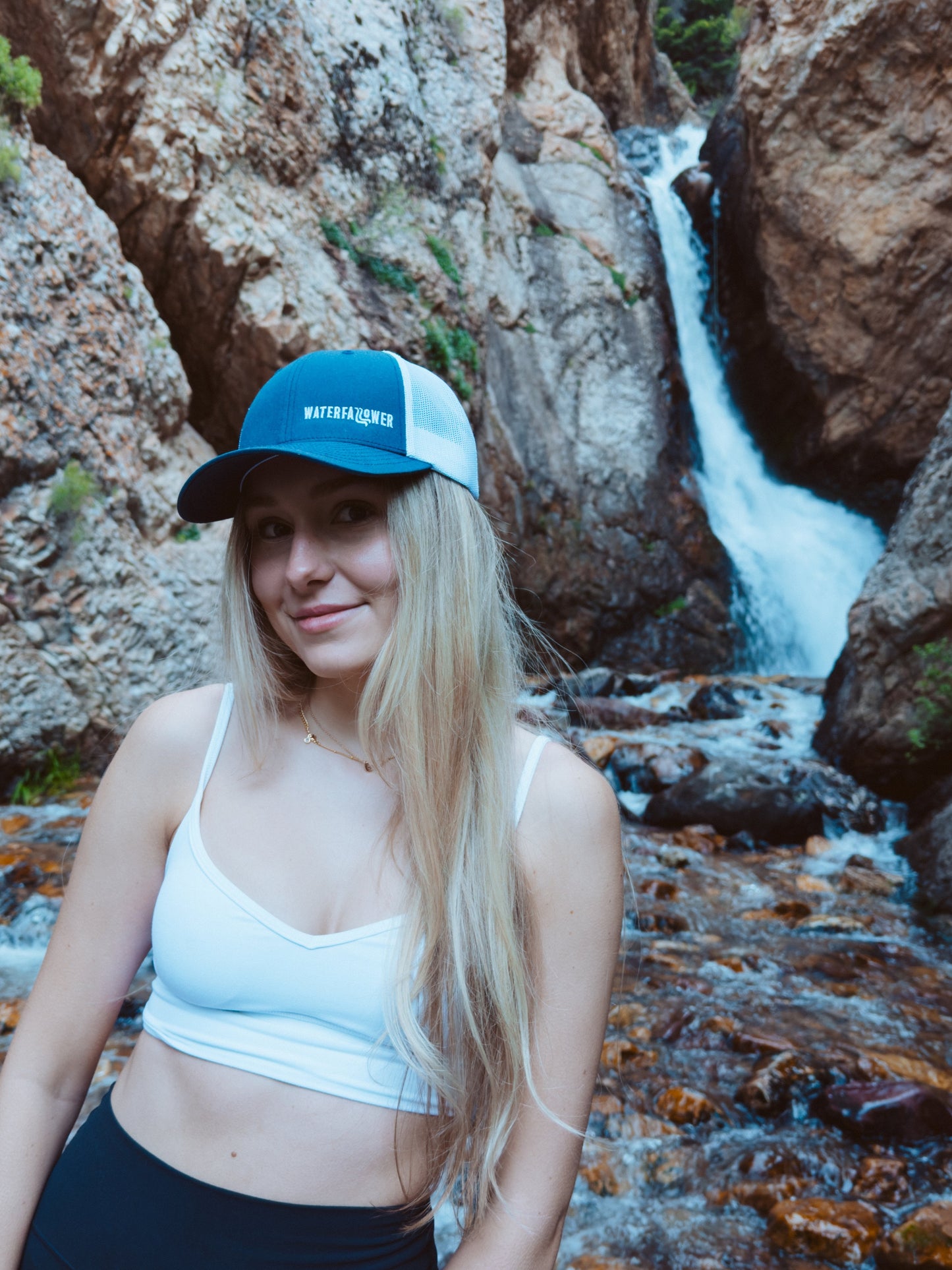 Embroidered Waterfallower Hat