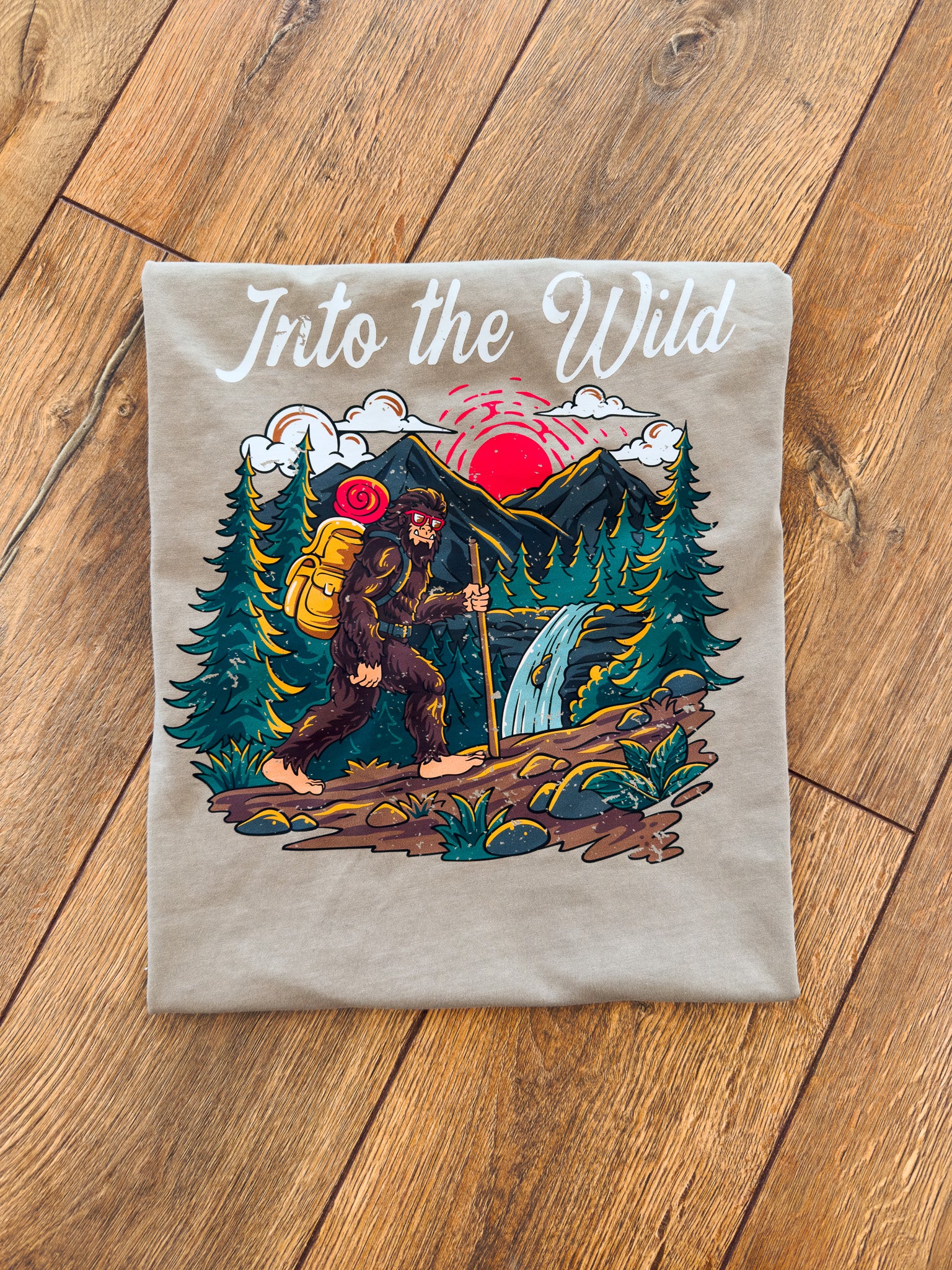 Into the Wild Bigfoot Outdoor Tee - Waterfallower - Shirt