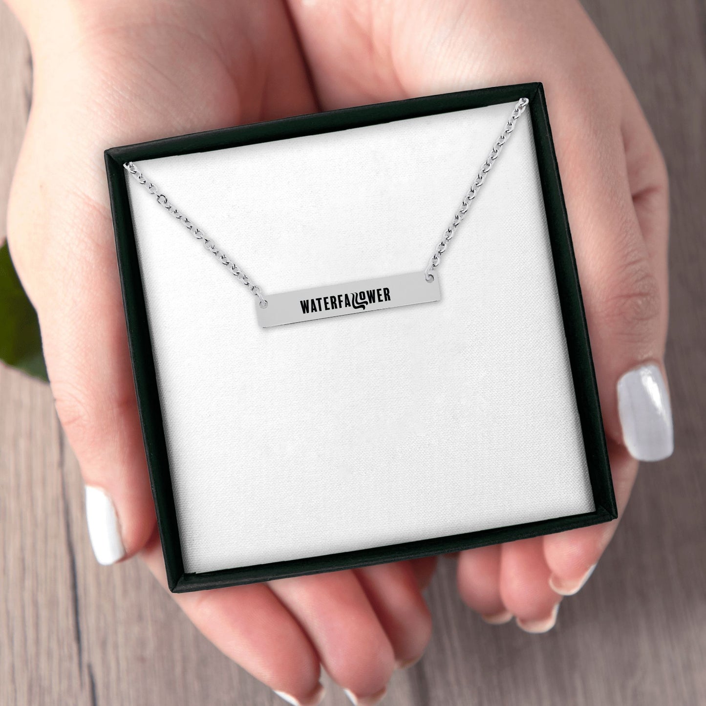 Waterfallower Bar Necklace