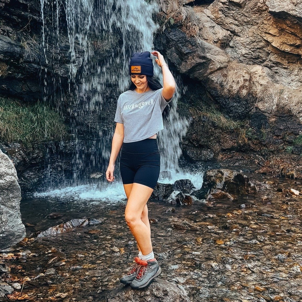 Gray Waterfallower Cropped Tee